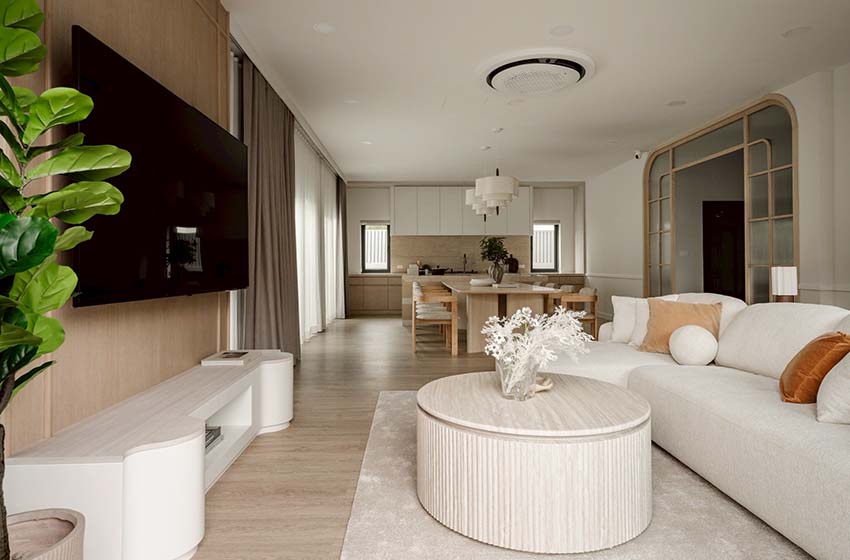 House with Shared Pool in Bangnatrad 